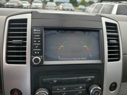 Used 2019 Nissan Frontier S RWD image 10