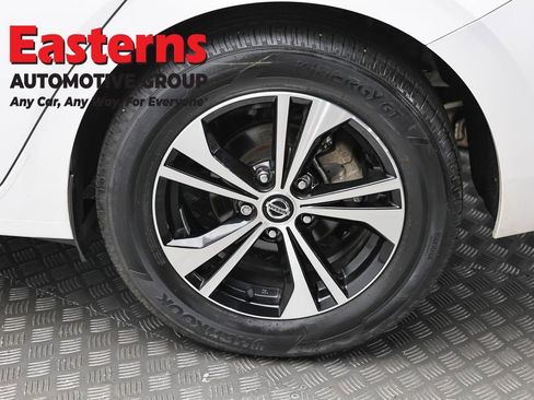 Used 2023 Nissan Sentra SV w/ All-Weather Package FWD image 8