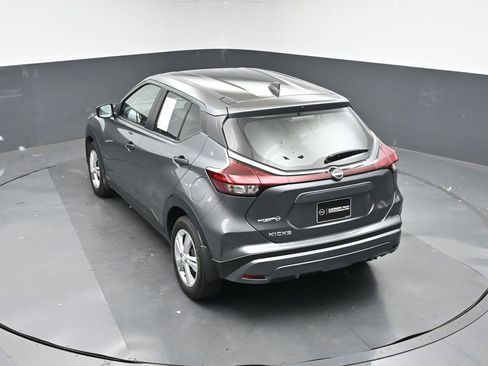 Used 2024 Nissan Kicks S image 34