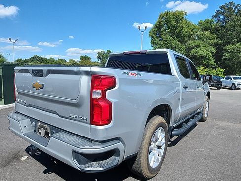 Used 2021 Chevrolet Silverado 1500 Custom AWD/4WD image 5
