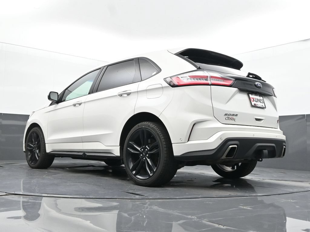 Used 2020 Ford Edge ST w/ Equipment Group 401A AWD/4WD image 36