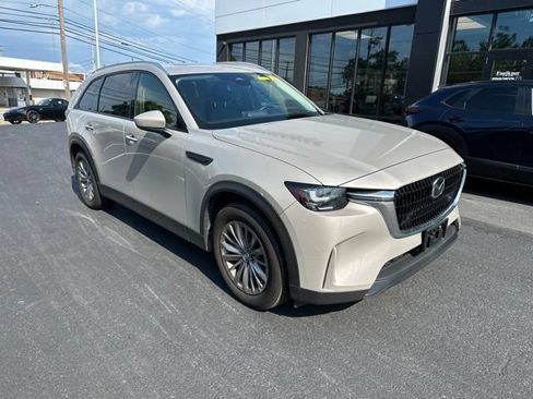 Certified 2024 MAZDA CX-90 3.3 Turbo w/ Preferred Plus AWD/4WD image 4