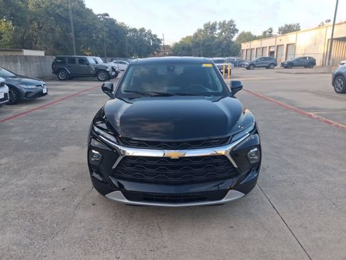Used 2025 Chevrolet Blazer LT FWD image 5