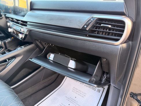 Used 2024 Kia Telluride EX X-Line image 36