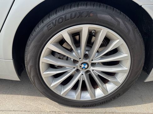 Used 2021 BMW 530i RWD image 33