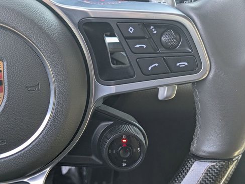 Used 2018 Porsche Panamera 4S image 13
