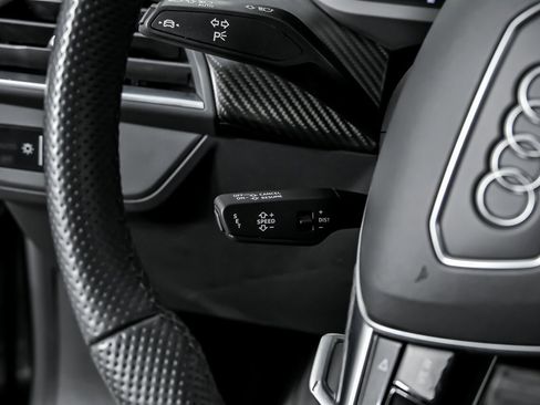 Used 2022 Audi e-tron GT Prestige w/ Prestige Package image 30