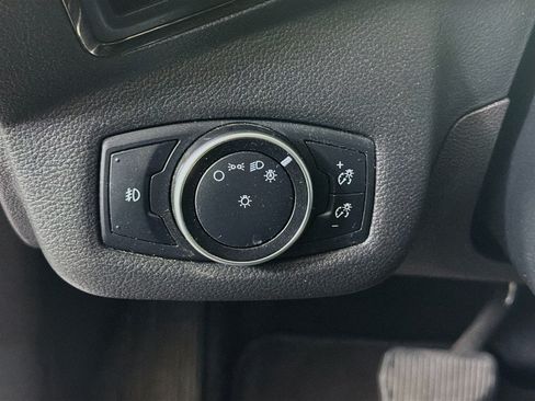 Used 2015 Ford Escape Titanium FWD image 17