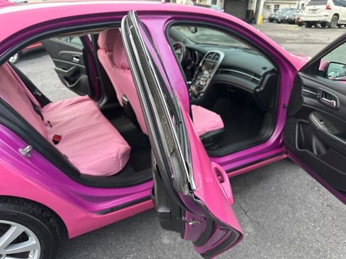 Used 2015 Chevrolet Malibu LT image 16