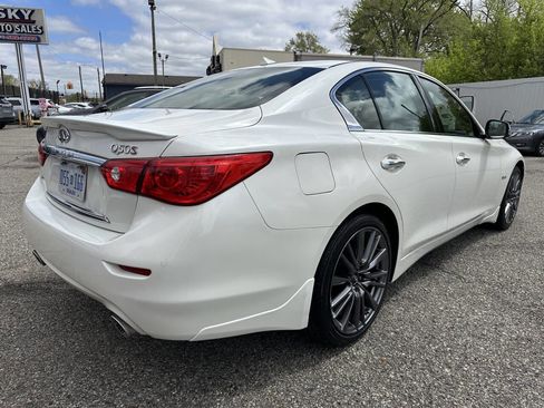 Used 2016 INFINITI Q50 Red Sport 400 AWD/4WD image 7
