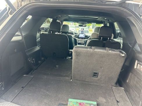 Used 2020 Ford Explorer Limited w/ Class III Trailer Tow Package RWD image 7