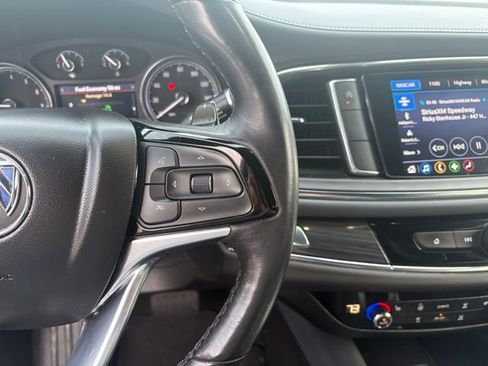 Certified 2023 Buick Enclave Essence image 31