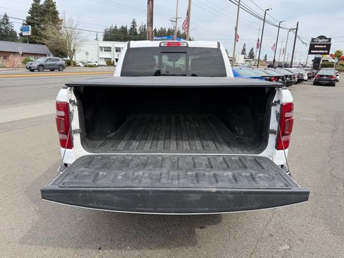 Used 2022 RAM 1500 Limited w/ Trailer Tow Group image 11