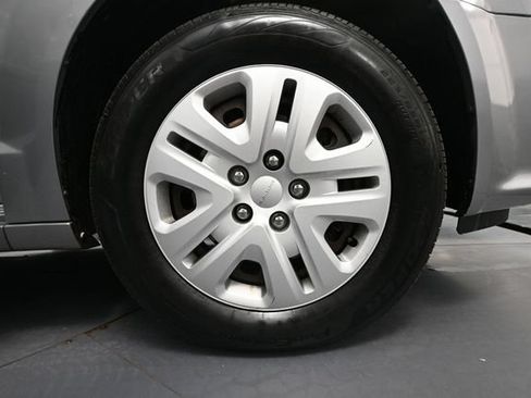 Used 2014 Dodge Grand Caravan SE w/ Quick Order Package 29E SE FWD image 15