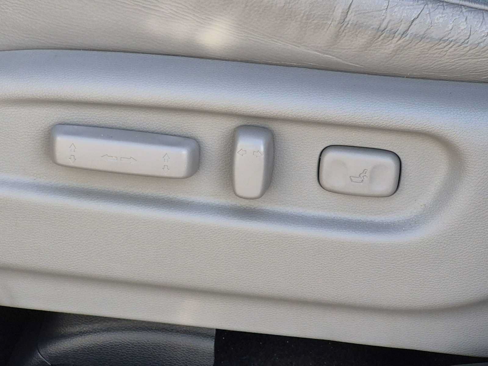 Certified 2020 Honda Pilot Touring image 17