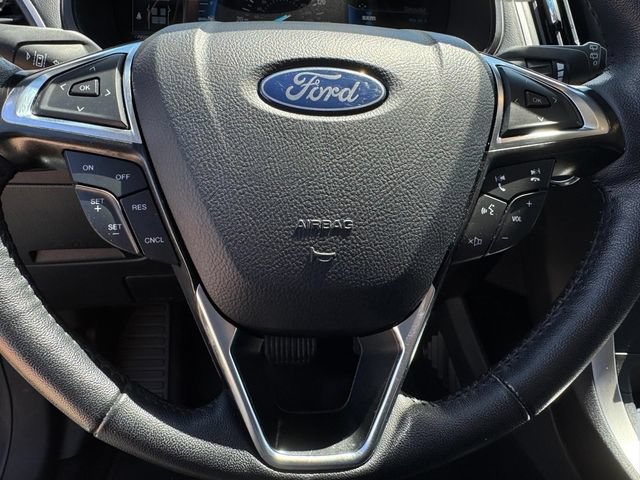 Used 2024 Ford Edge SEL AWD/4WD image 19