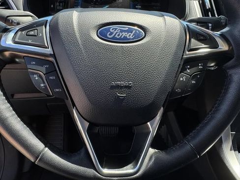 Used 2024 Ford Edge SEL AWD/4WD image 19