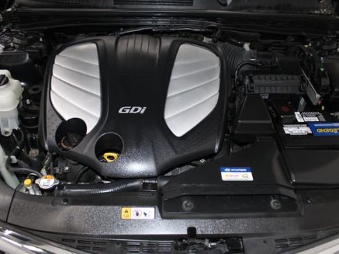 Used 2013 Hyundai Azera Limited w/ Technology Pkg image 24