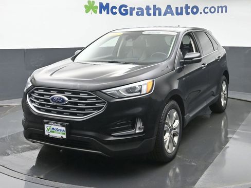 Used 2022 Ford Edge Titanium image 16