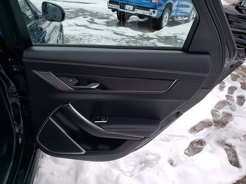 Used 2024 Jaguar XF R-Dynamic SE image 18