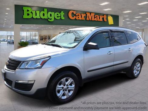 Used 2015 Chevrolet Traverse LS image 1