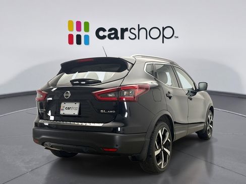 Used 2022 Nissan Rogue Sport SL w/ Premium Package image 5