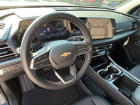 New 2026 Chevrolet Traverse LT FWD image 19