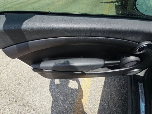 Used 2013 MINI Cooper Hardtop FWD image 15