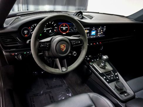 Used 2023 Porsche 911 Carrera T image 10