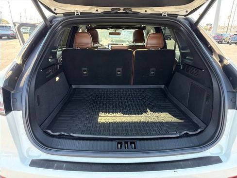 Certified 2023 Lincoln Nautilus Reserve AWD/4WD image 27