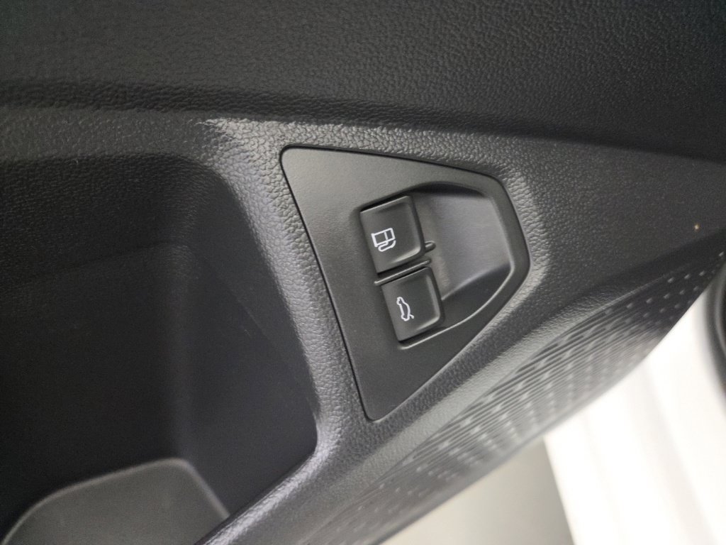 Used 2021 Volkswagen Jetta S w/ Driver Assistance Package FWD image 23