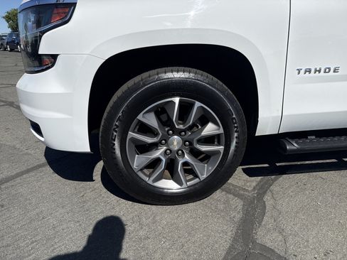 Used 2016 Chevrolet Tahoe LT w/ Off-Road Package AWD/4WD image 9