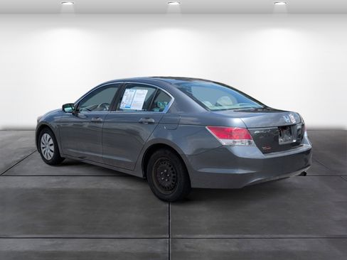 Used 2010 Honda Accord LX image 3