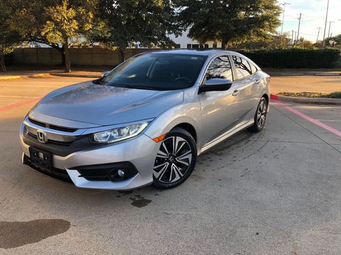 Used 2017 Honda Civic EX-T image 1