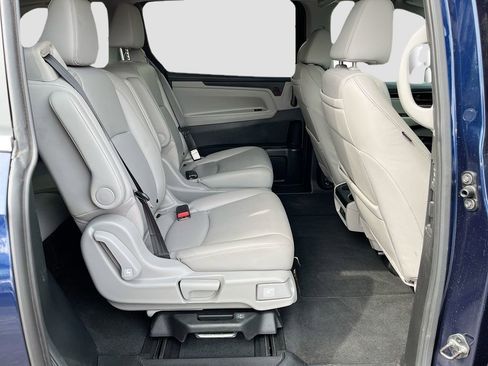Used 2024 Honda Odyssey Touring image 30