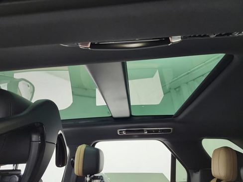 New 2026 Land Rover Range Rover Sport Dynamic SE AWD/4WD image 18
