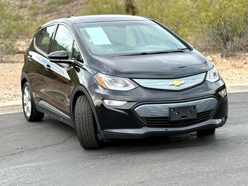 Used 2019 Chevrolet Bolt LT image 8