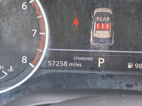 Used 2023 Nissan Rogue SV image 12