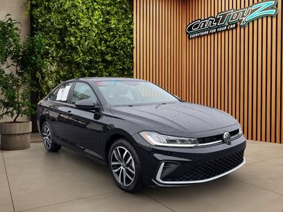Used 2025 Volkswagen Jetta SE