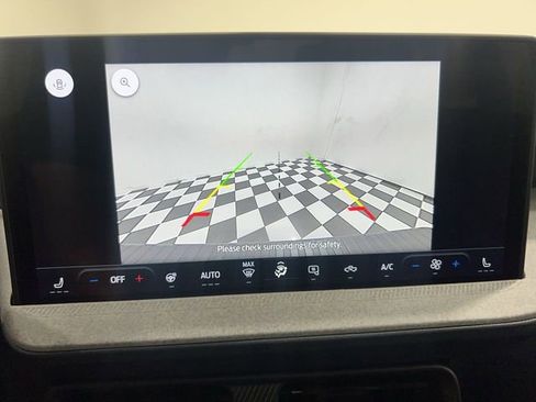 New 2025 Ford Maverick XLT w/ Equipment Group 301A AWD/4WD image 13