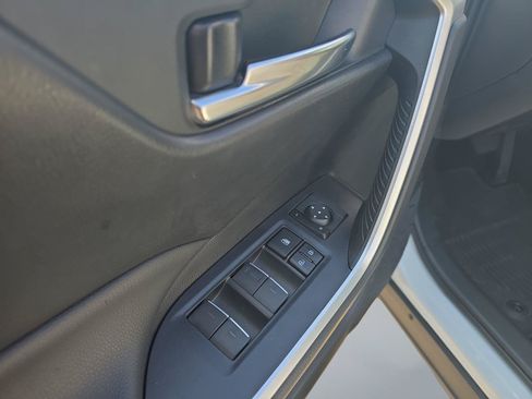 Used 2022 Toyota RAV4 XLE w/ XLE Grade Weather Package FWD image 24