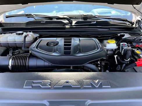 Used 2025 RAM 1500 Limited AWD/4WD image 38
