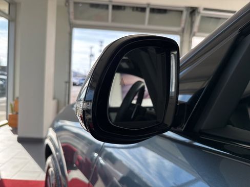 Used 2022 BMW X5 xDrive40i w/ M Sport Package image 14