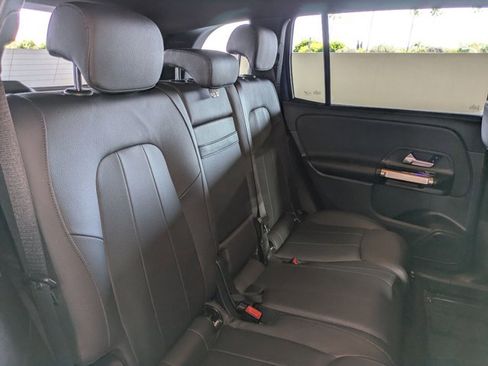 Certified 2022 Mercedes-Benz GLB 250 image 18