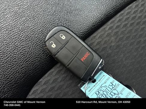 Used 2024 Jeep Compass Latitude AWD/4WD image 30