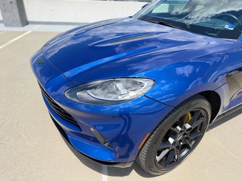 Used 2021 Aston Martin DBX AWD/4WD image 21