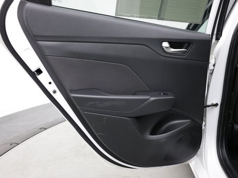 Used 2022 Hyundai Accent SEL FWD image 24