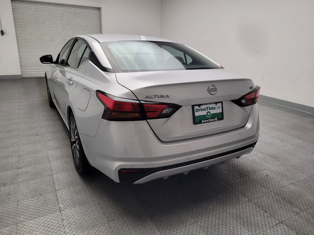 Used 2023 Nissan Altima 2.5 SV FWD image 6