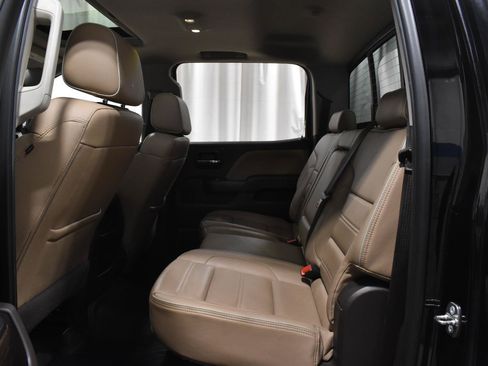 Used 2018 GMC Sierra 1500 Denali w/ Denali Ultimate Package AWD/4WD image 8
