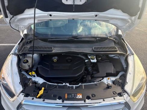 Used 2018 Ford Escape Titanium image 19